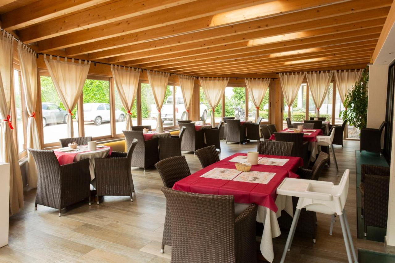 Hotel Bungalows Europa Domaso Eksteriør billede