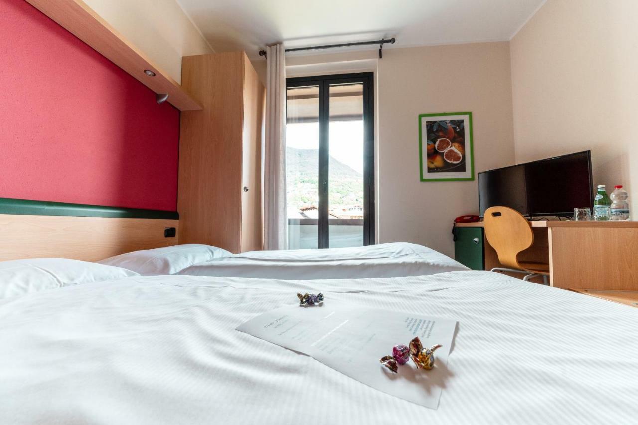 Hotel Bungalows Europa Domaso Eksteriør billede